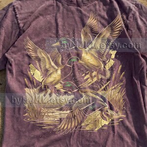Mallard Ducks, Waterfowl Hunting, Retro Wildlife, Vintage Nature, Flying Birds, Marshland, Golden Sparkles, Outdoorsman, Drake, Wetland Art imagen 6