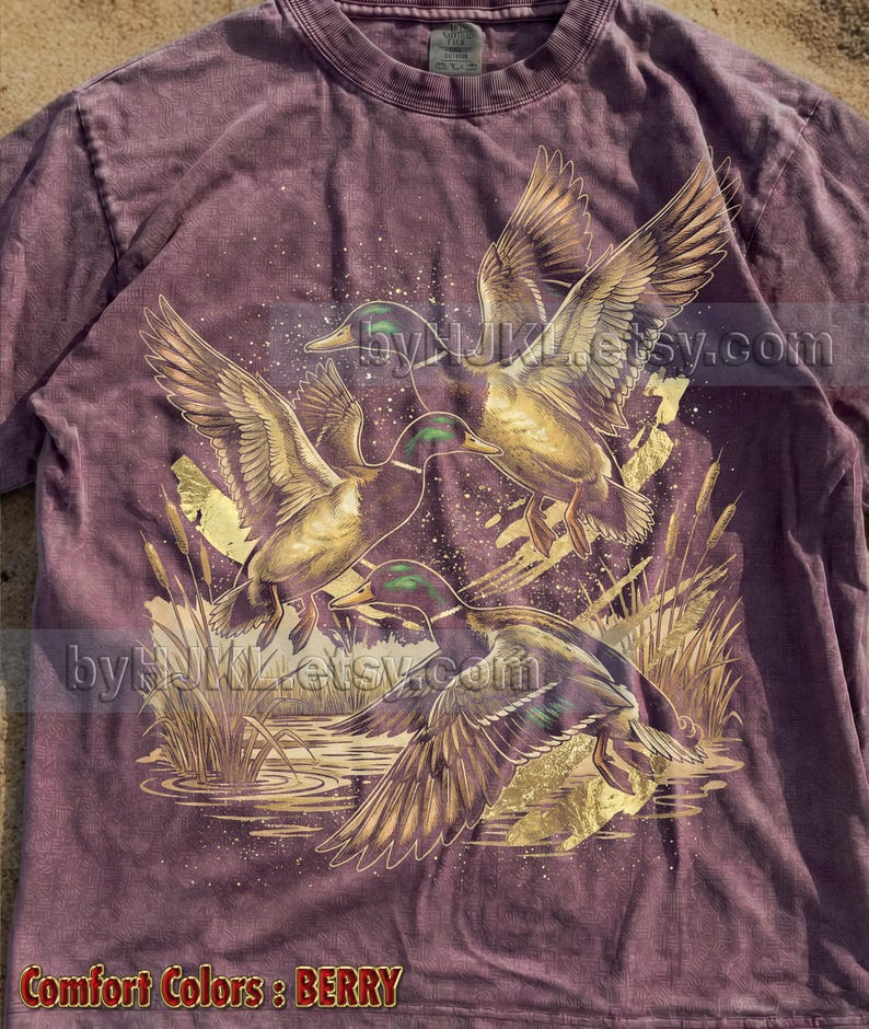 Mallard Ducks, Waterfowl Hunting, Retro Wildlife, Vintage Nature, Flying Birds, Marshland, Golden Sparkles, Outdoorsman, Drake, Wetland Art imagen 6