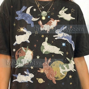 宇宙のウサギ、宇宙ウサギ、銀河ウサギ、かわいい動物、レトロヴィンテージ90年代グラフィック、天文学、天体ウサギ、月星惑星、ペット