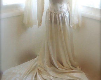 Wedding Dress, Stunning 1930's Ivory Liquid Satin Wedding Gown With Cathedral Train, Size Small