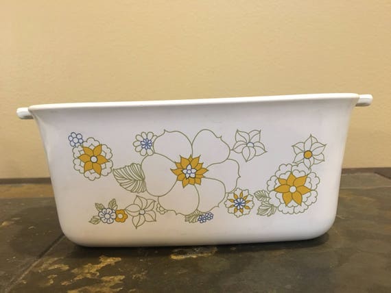 microwave safe casserole dish
