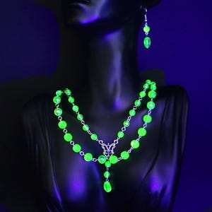 Vaseline Glass Necklace and Earrings Uranium Yellow Glass Czech Vintage Beads Handmade Jewelry Gift for Her Art Deco Style Gift for Women
