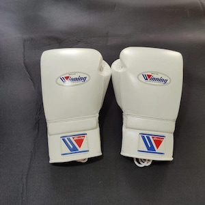 Handmade Cowhide Leather Boxing Gloves: Professional Training & Sparring