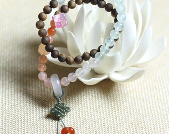 Crystal bracelet / Women's wrist pendant / Lucky bracelet