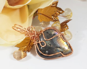 Labradorite Pendant, Labradorite Jewelry, Copper Wire Wrap.384