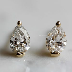 1 + 1 Ct Pear Cut Moissanite Stud Earring Pear Moissanite Earring For Woman 14k Yellow Gold Diamond Earring Anniversary Gift For Her VVS1