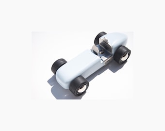 Arrow 1937 Mercedes-Benz W25 – Handcrafted Wooden Race Car