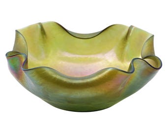 Loetz Crete Papillon Iridescent Glass Bowl - Antique Art Nouveau Dish