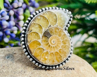 アンモナイトとターコイズのインレイリング - サイズ調整可能