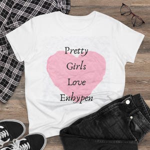 Enhypen Kpop Band Tee: Women&#39;s Graphic Cotton Concert Top