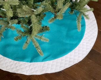 Personalized Christmas Tree Skirt. 54" Turquoise Burlap Christmas Tree Skirt w/ White Quilted Trim. Personalized, Embroidered Tree Skirt.