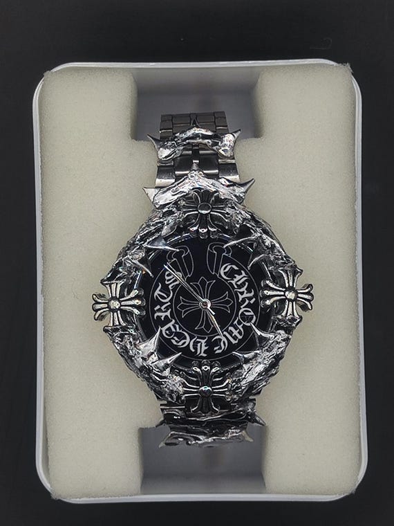 時計 CHROME HEARTS Chrome Hearts Style Custom Casio Watch – Gothic Cross & Spike