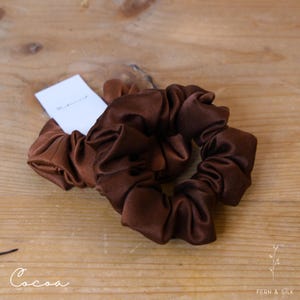 100% Mulberry Silk Scrunchie – Naturally Dyed Silk Hair Tie, Handmade Gift for Her, Bridesmaid Accessory, Blush & Brown Neutrals