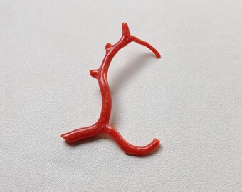Italienische Rote Koralle Ast Stick: Geschliffener Edelstein (64 x 30 mm)