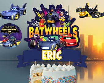 Decorazione per torta di compleanno Batwheels / Decorazione per festa con auto da supereroe / PNG stampabile, nome ed età personalizzati