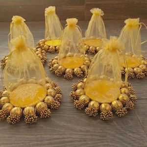 Handmade Organza Favor Bags: Indian Wedding Return Gifts, potli bags