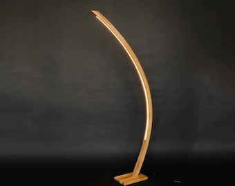 Massief eikenhouten led-vloerlamp: moderne boogvormige staande lamp met afstandsbediening