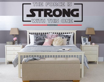 The Force Is Strong met deze een dubbele Lightsaber muur sticker - Nursery kinderen slaapkamer decor muur sticker