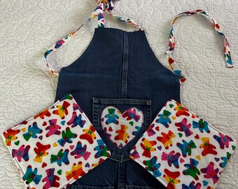 Delantal y pinzas para ollas Beary Beary Cute para niños