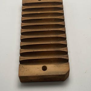 Molde primitivo para prensa de cigarros