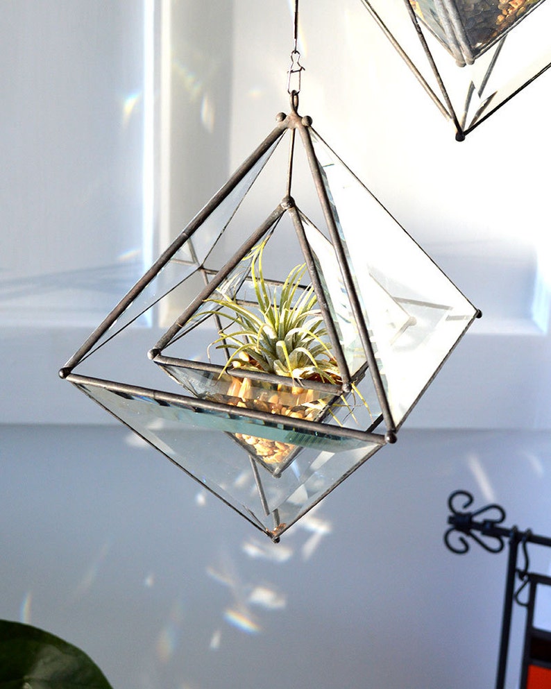 Jardinière imbriquée en verre biseauté Pyramid Air Plant image 4