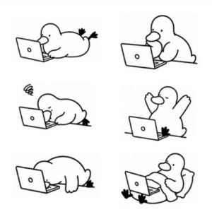 Op de afbeelding: Een set van zes zwart-wit lijntekeningen met een cartoon-eend die interactie heeft met een laptop. De eend wordt getoond in verschillende houdingen, waaronder liggend, zittend, met het hoofd op het toetsenbord en met de vleugels omhoog.