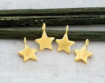4 of 925 Sterling Silver Gold Vermeil Style Star Charms 6 mm.   :vm1591