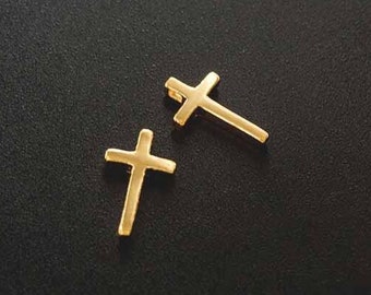 2 av 925 sterlingsilver, guld, vermeil-stil, korsberlocker, 6,7x11,2 mm. :vm1786