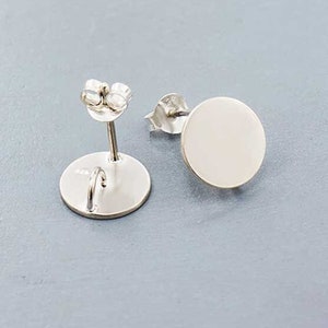 1 pair of 925 Sterling Silver Circle Disc Stud Earrings Post Findings 10mm. with Opened Loop.  :tk0346