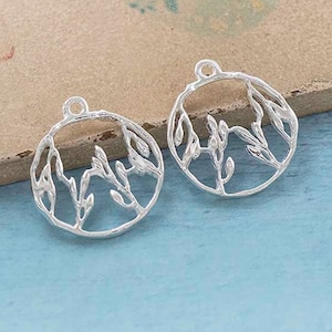 2 of 925 Sterling Silver flower leaf tree branch Pendants  17mm.  Polish Finished :th1855