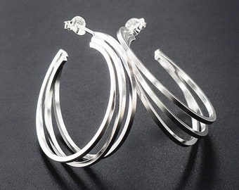 1 pair of 925 Sterling Silver Trinity Hoop Earrings 32mm.  :er1244