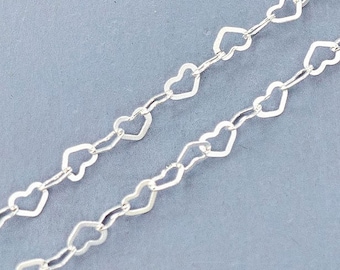 24 inches of 925 Sterling Silver Tiny Heart Chain 2 x 1.8 mm. :th2456