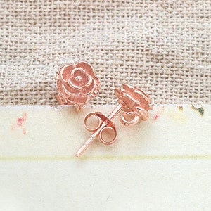 1 Pair of 925 Sterling Silver Rose Gold Vermeil Style  Rose Stud Earrings Post Findings 6.5mm.  :pg0796