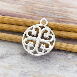 1 of 925 Sterling Silver Celtic Heart, Clover Charm 13.5mm.  :tm0248