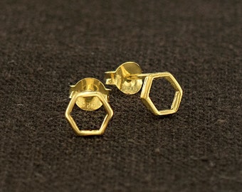 1 Pair of 925 Sterling Silver Gold Vermeil Style Tiny Hexagon Stud Earrings 6mm.   :vm1448