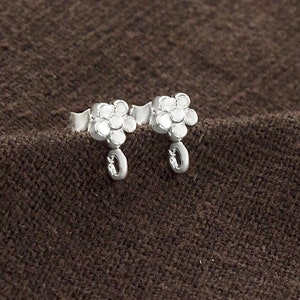 1 pair of 925 Sterling Silver Flowere Stud Earrings Post Findings 4.5mm.  :er1212