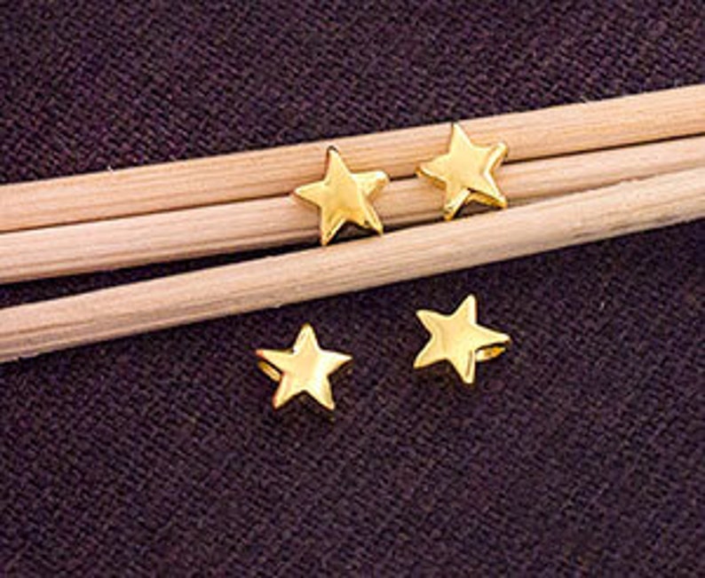4 of Sterling Silver Gold Vermeil Style Star Beads 5mm :vm0859