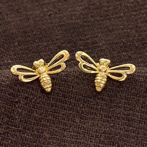 1 Pair of 925 Sterling Silver Gold Vermeil Style Bee Stud Earrings 8x13.5mm.   :vm1186