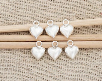 6 of 925 Sterling Silver Heart Charms 6 mm. :th2535