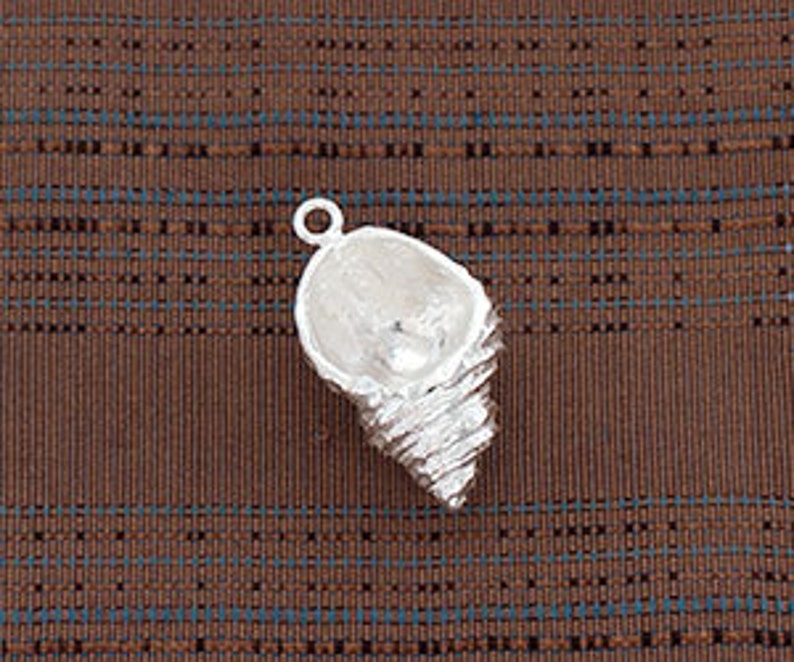 1 of 925 Sterling Silver Shell Pendant 11x17 mm. :tm0160 image 4