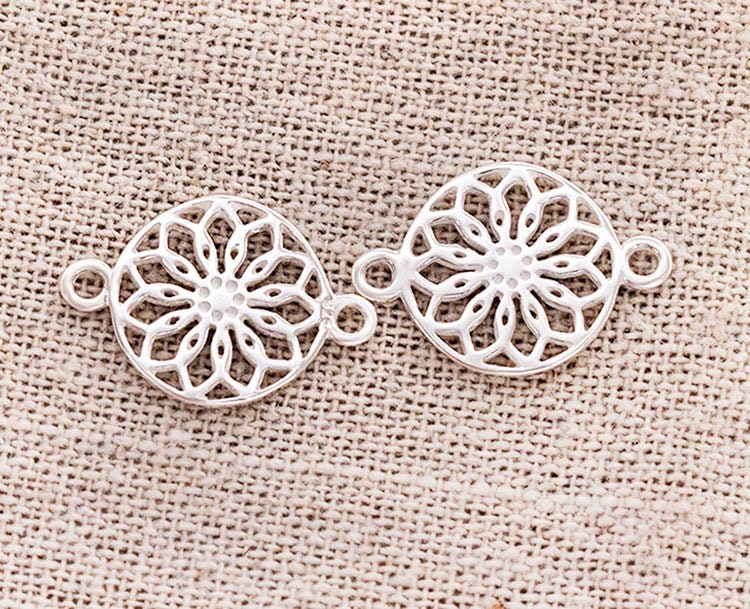 13号　STERLING SILVER 台座　フラワー 2 of 925 Sterling Silver Filigree Flower Connectors, Links