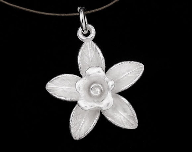 1 of 925 Sterling Silver Flower Pendant 17mm. th1926 Etsy