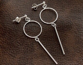 1 pair of 925 Sterling Silver Dangle Stick Circle Stud Earrings 40 mm. Polish finished  :er1164