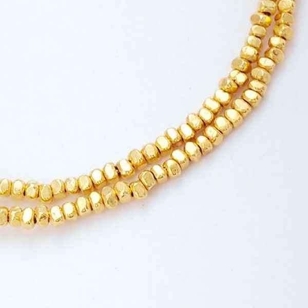 115 perles de rocailles à facettes style Karen, argent, or, vermeil, 1,6 x 1 mm. 6,5 pouces : VM0578