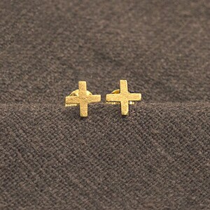 1 Pair of 925 Sterling Silver 24k Gold Vermeil Style  Cross Stud Earrings 5mm.  :vm1366