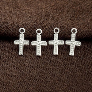 4 von 925 Sterling Silber Kreuz Charms 7 x 11 mm.   :tm0203