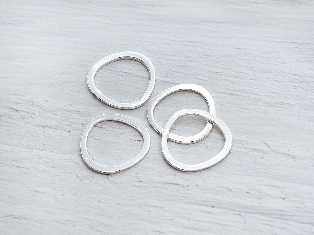 4 of 925 Sterling Silver Pebble Rings, Connectors 15 Mm