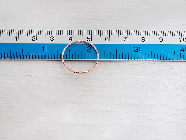 2 of 925 Sterling Silver Rose Gold Vermeil Style Twisted Closed Circle Rings pg1079 Connectors 20x1mm