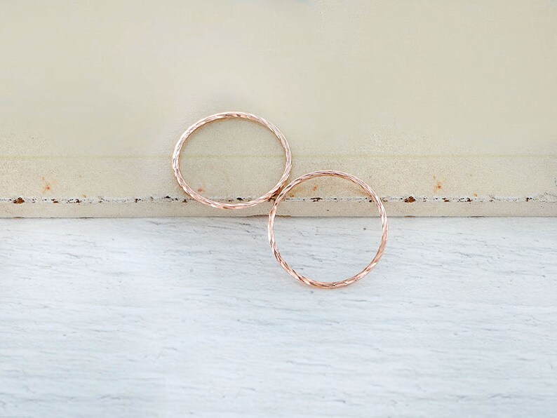 2 of 925 Sterling Silver Rose Gold Vermeil Style Twisted Closed Circle Rings pg1079 Connectors 20x1mm