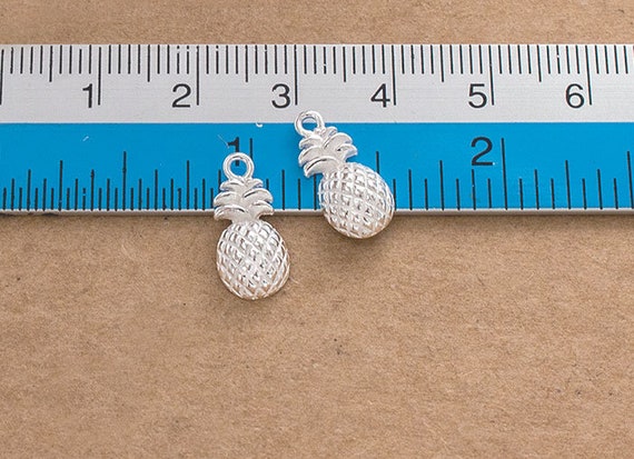 新品✨NEW TOP CHARM PINEAPPLE 14K Yellow Gold Pineapple Charm - Gold Creations